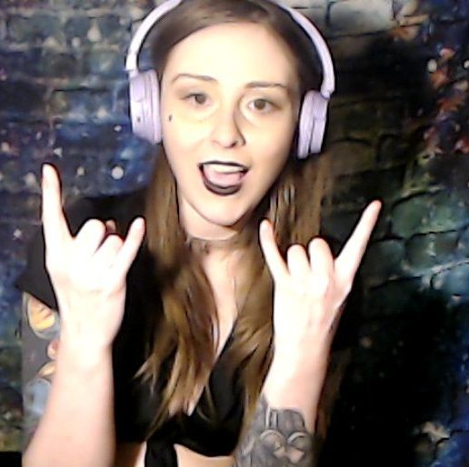 Lita Von Doom dances to “Teeth”, by Ergo, Bria – Lita’s Dungeon Music Video