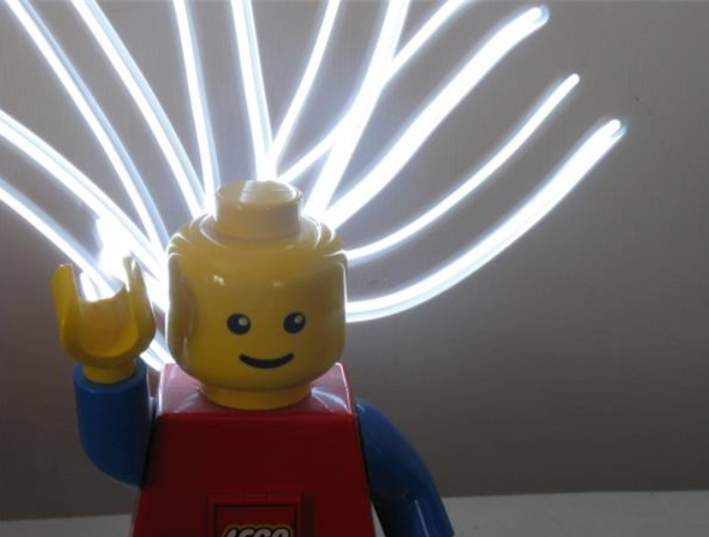 Joe76 light painting Lego guy waving